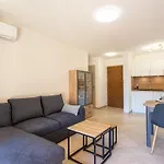 Les Regates-5 By Interhome Lägenhet Hyères