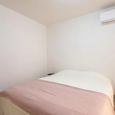 Les Regates-5 By Interhome شقة *