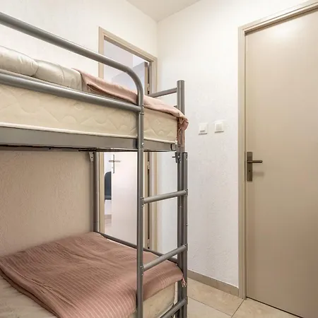 Les Regates-5 By Interhome Apartamento Hyères