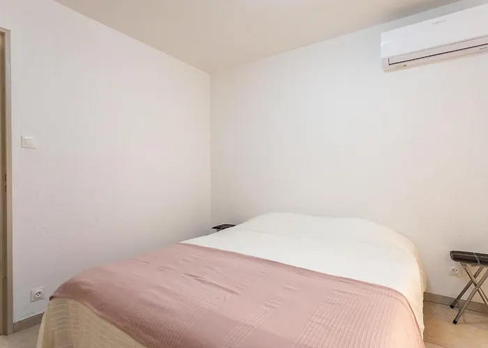 Les Regates-5 By Interhome Apartament *