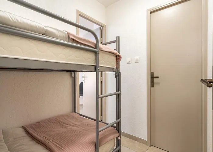 Les Regates-5 By Interhome Appartamento Hyères